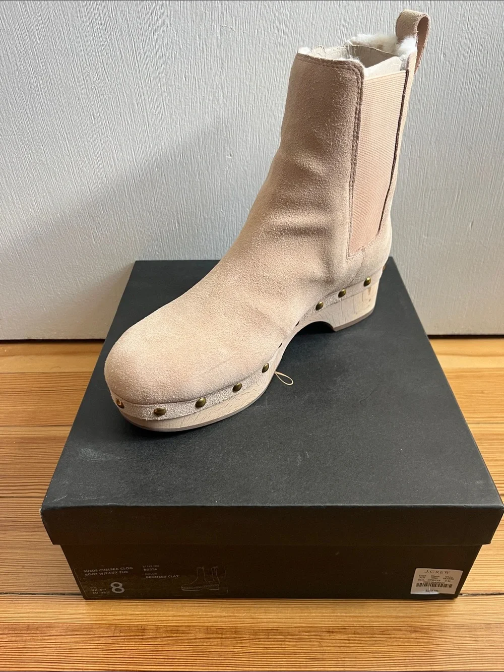 J. Crew Suede Chelsea Boot with Faux Fur, Size 8 - Picture 1 of 4
